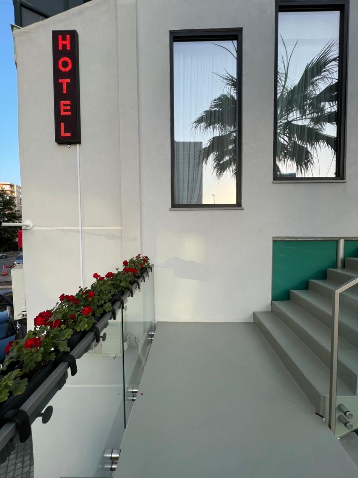 Dot Tradition Vlore Exterior photo